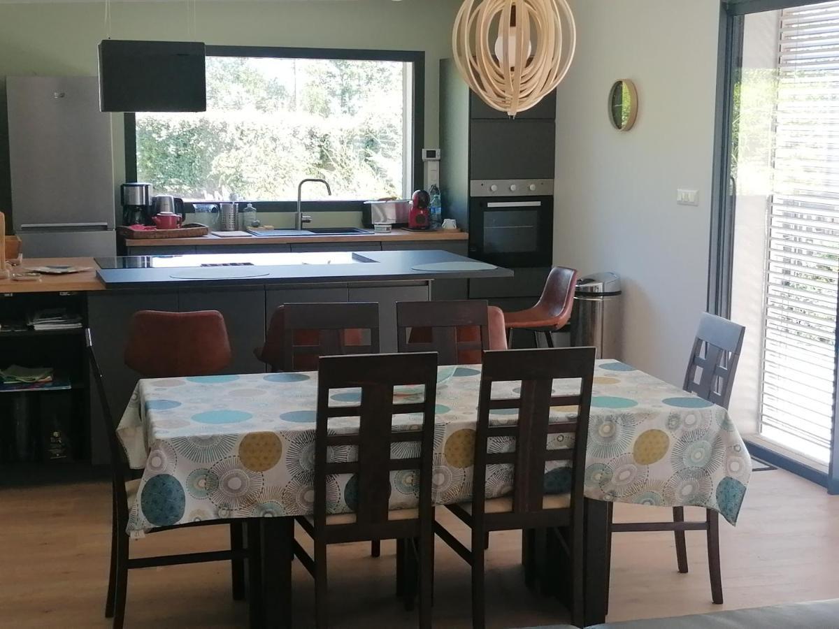 Maison Contemporaine Villa โลกิเร็ค ภายนอก รูปภาพ